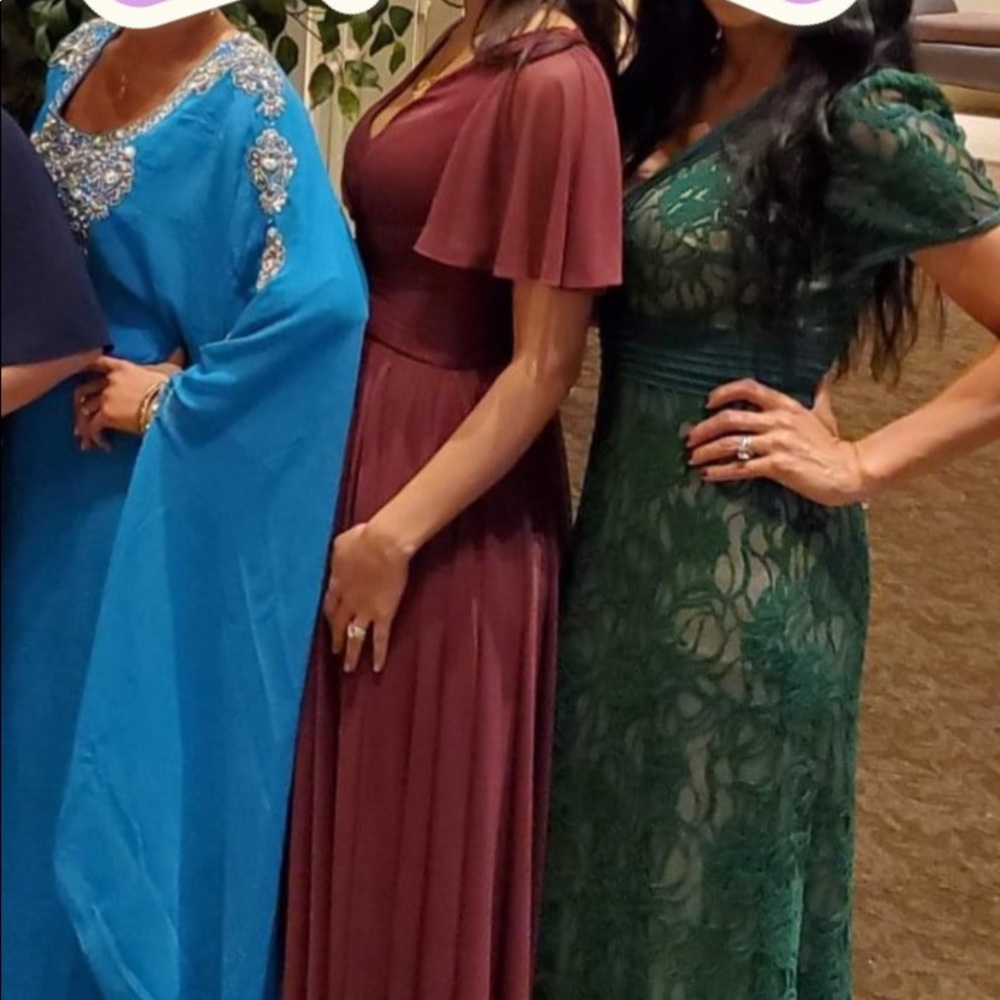 Formal Dress - Picture 13 of 15